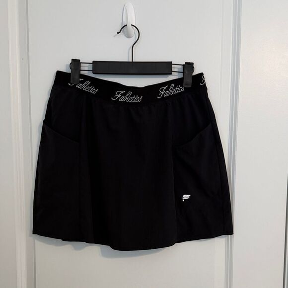 Fabletics Black Skort - Picture 1 of 3